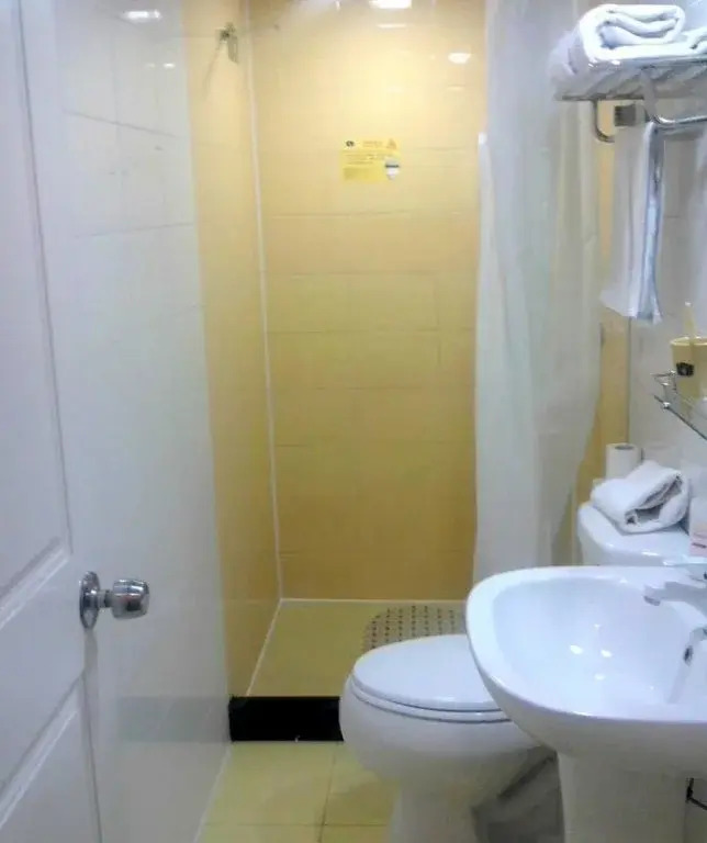 Homeinn · neo (Taicang Xinhua West Road)