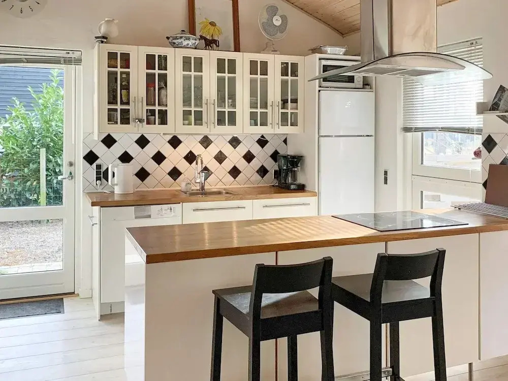 Cozy Holiday Home in RÃ¸dby near Beach
