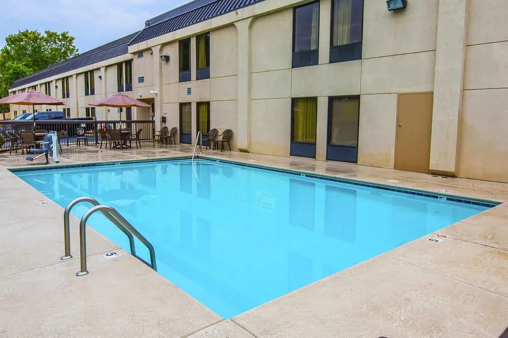 Clarion Inn near Lookout Mountain