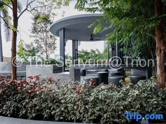 Trion KL By HomeTaric Suite