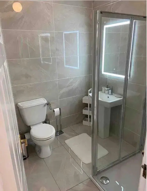 Letterkenny Three Bedroom Town Centre Apartment