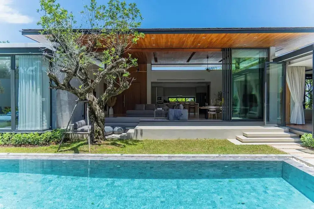 Botanica Foresta 4BR Luxury Villa with Pool by NLA