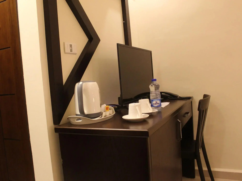Shaqilath Hotel