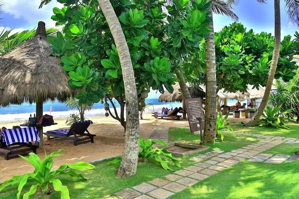 Sea Rock Villa
