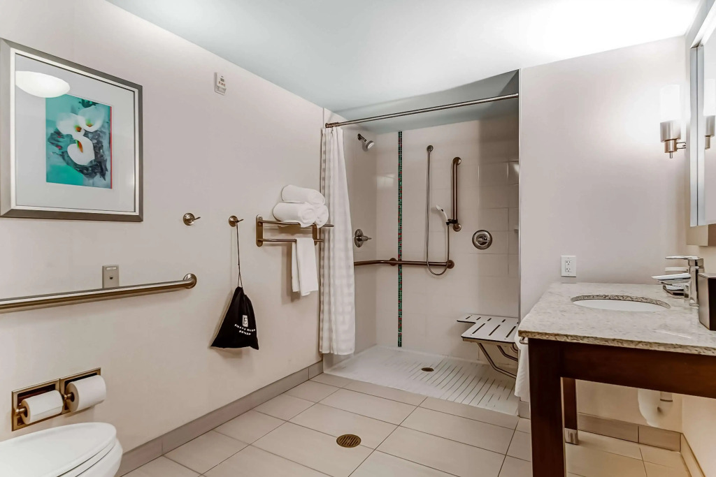 Embassy Suites Atlanta - Kennesaw Town Center