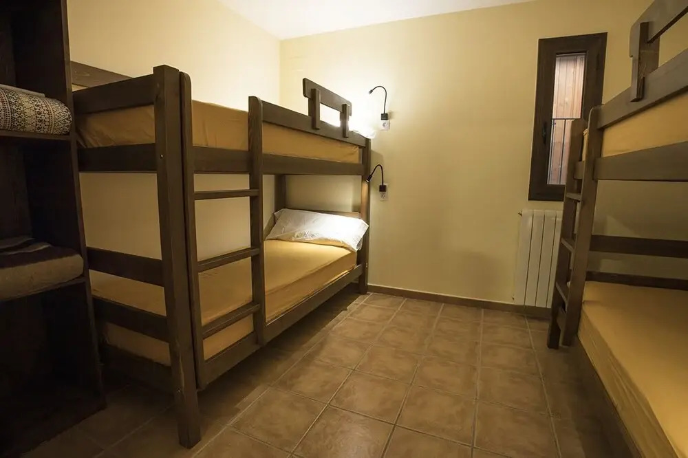 Abadia De Montenartro Hostel