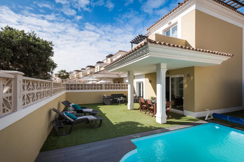 Home2Book Villa Fiona Private Pool & Wifi