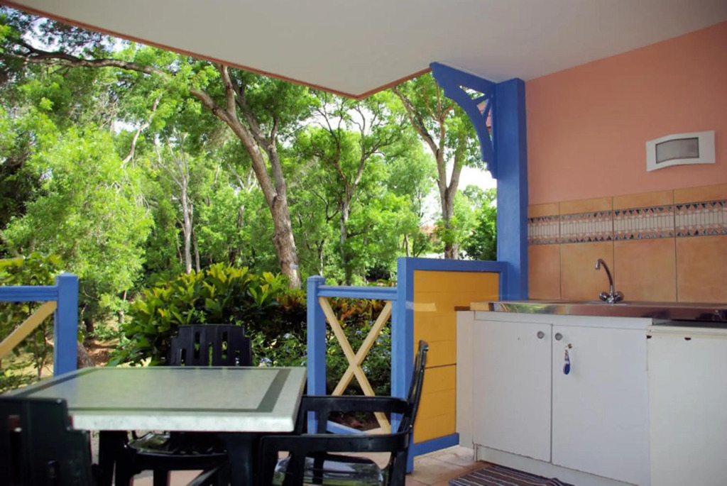 Studio a Sainte Anne a 100 m de la plage avec jardin clos et wifi
