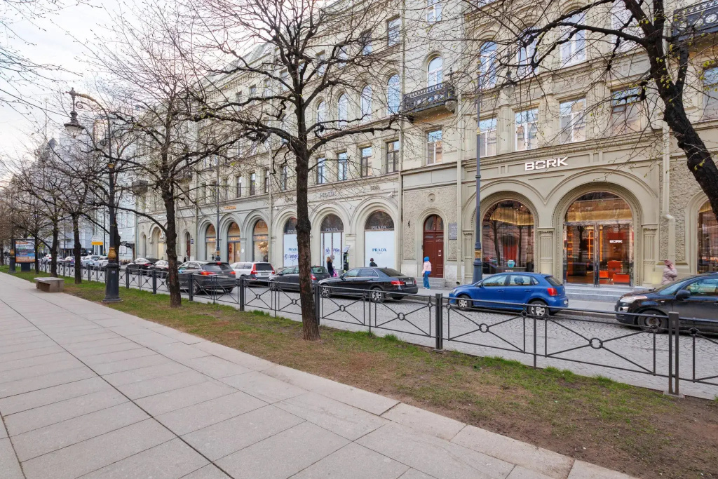 DeRent Aparts (ДеРент Апартс) на улице Большая Конюшенная 13