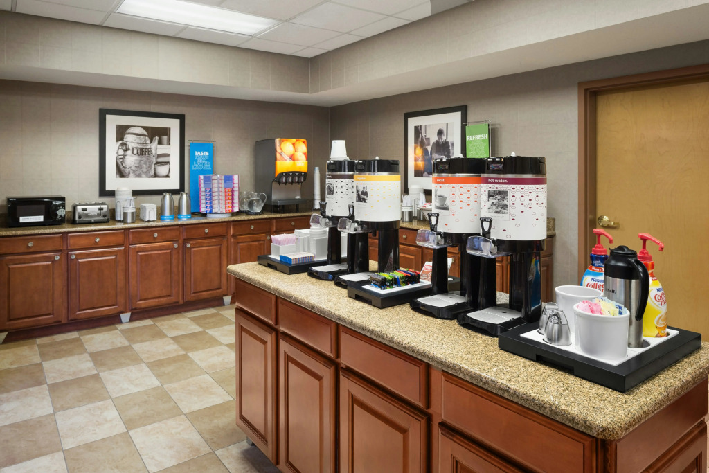 Hampton Inn & Suites Detroit Sterling Heights