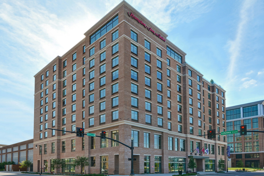 Hampton Inn & Suites Nashville Downtown Capitol View, Tn