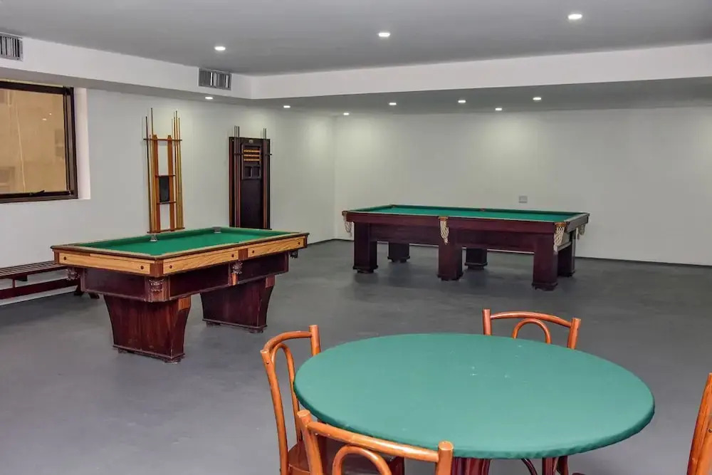 Flat com Piscina e Lazer na Praia de Pitangueiras