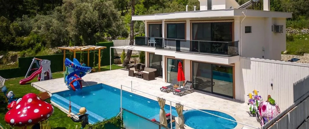 Villa Leylak
