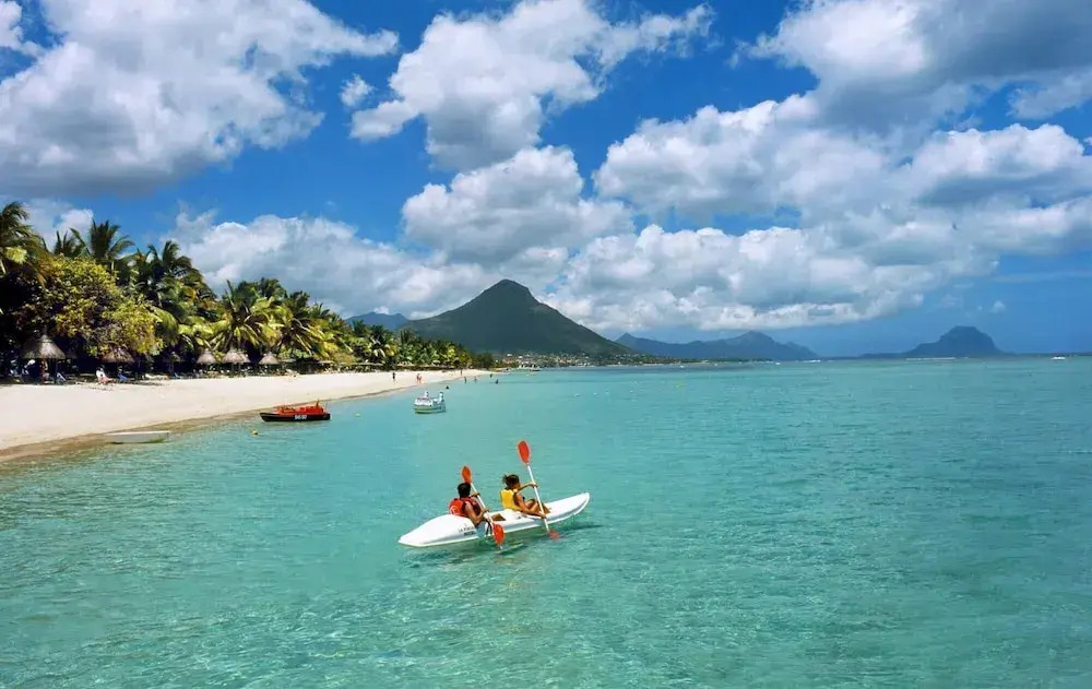 3-bedroom Duplex Seaview Beach Access Flic en Flac