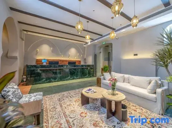 The Andaman Star Trek Hotel (3rd Street, two alleys, Chaoyang Plaza, Nanning)