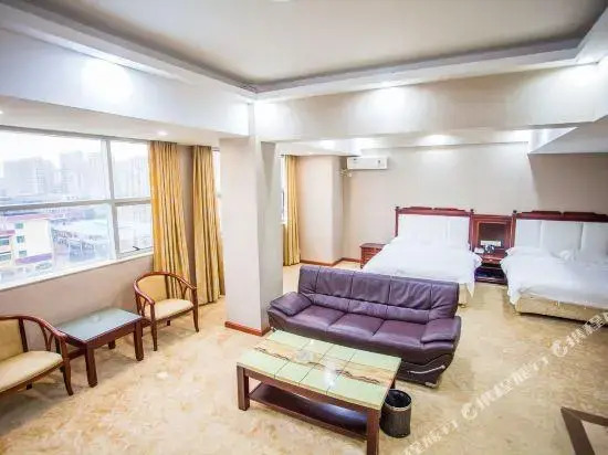 Yinhe Business Hotel