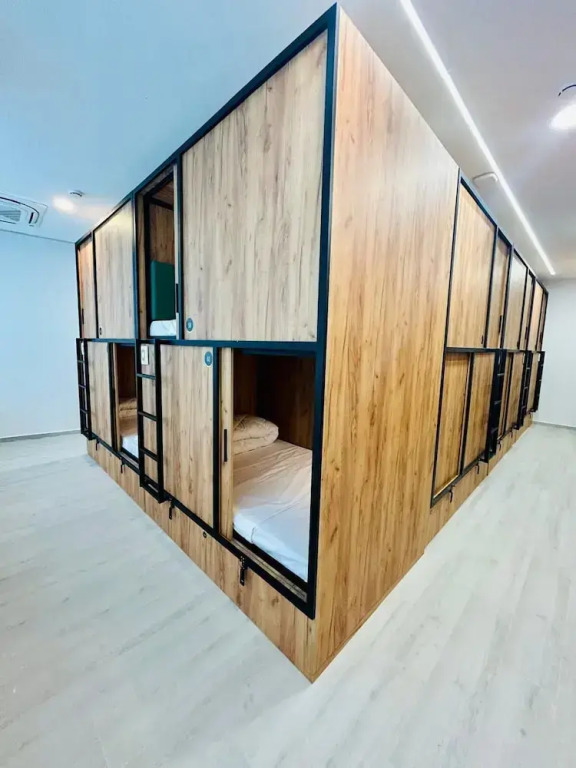 Urban Inn Capsule Madrid