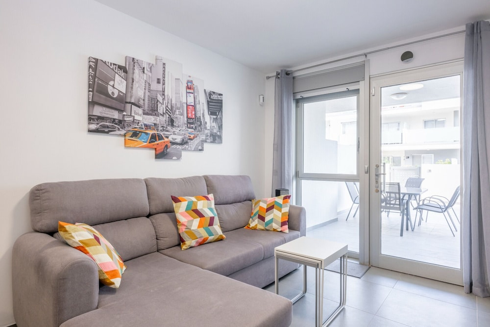 Luminoso Apartamento en La Tejita