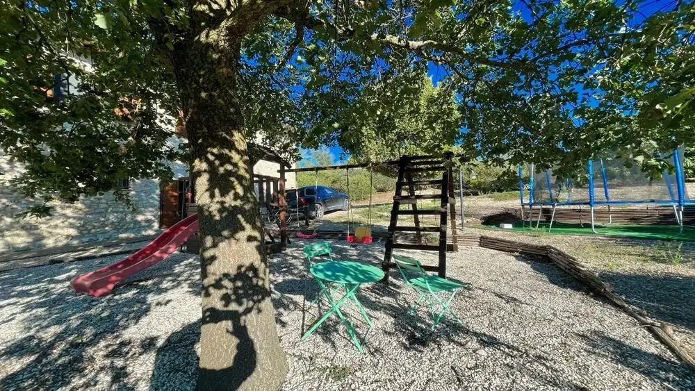 Sleeps 10 Pool, Grounds, Villa, Veranda, Child Play Area - all Beautiful Wifi
