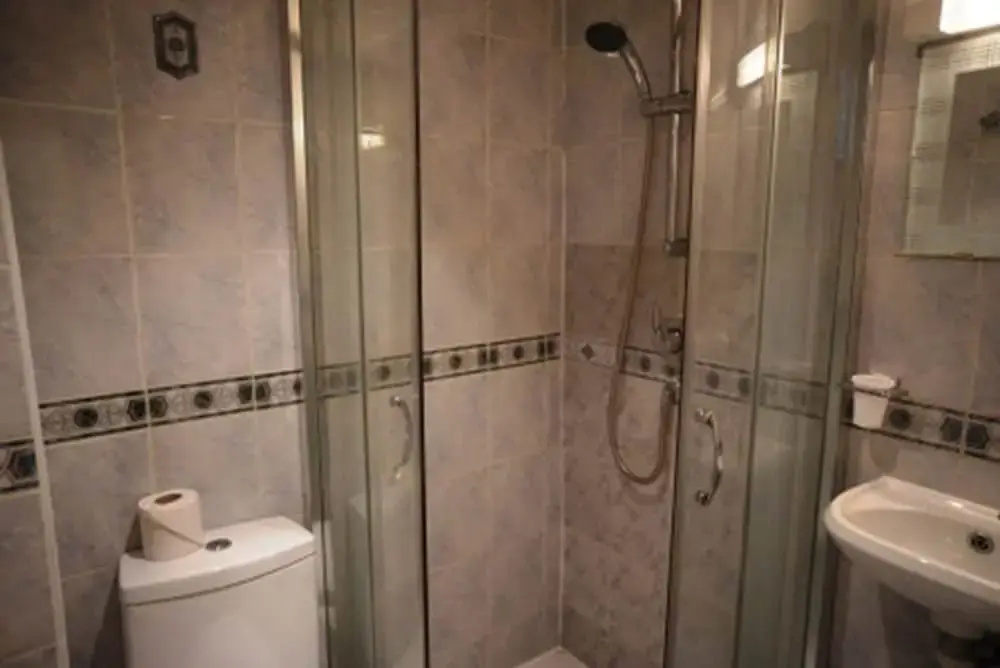 Enrico Hotel