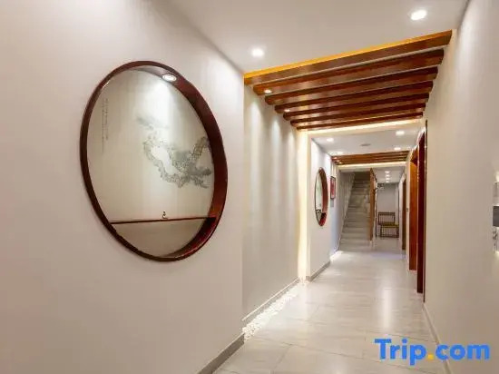 Yishan Jiushe Hostel