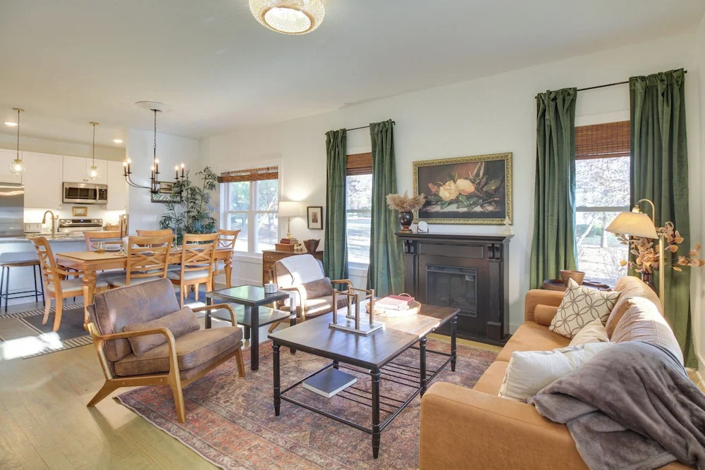 Charming Appomattox Home: Half-mi to Main Street!