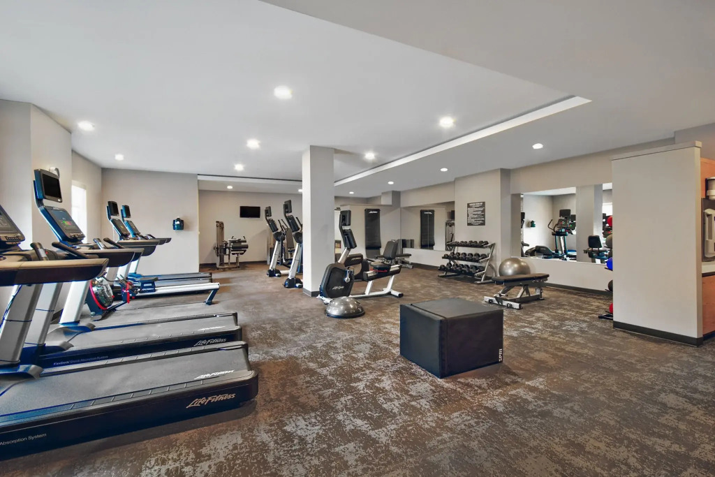 Residence Inn by Marriott Orlando at FLAMINGO CROSSINGS Town Center
