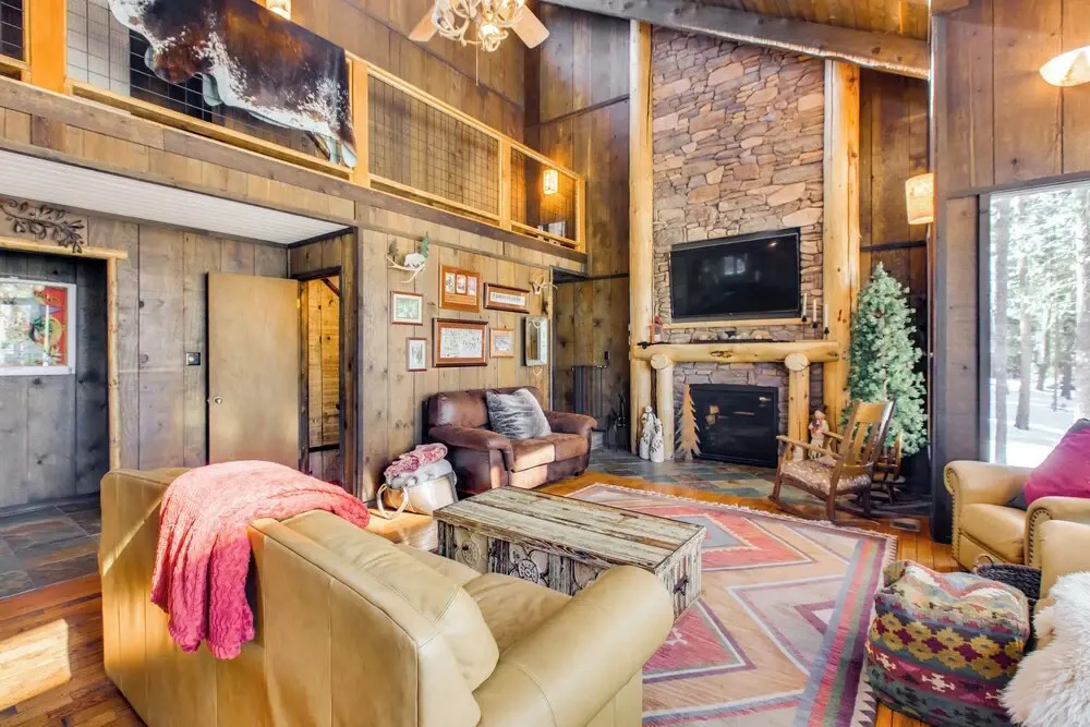 Angel Fire Cabin w/ Game Room ~ 4 Mi to Ski Resort