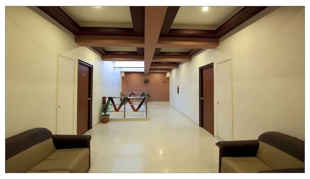 Hotel Shri Ram Excellency