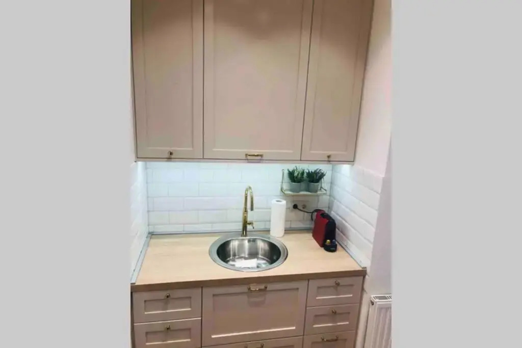 ZEUS Design Apartments Modern&Warm City