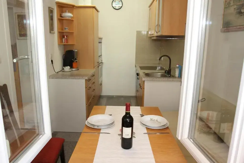 Stay-In Vienna 23