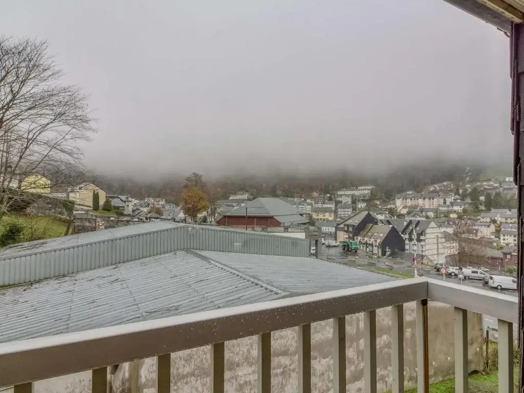 Appartement Cauterets, 3 pièces, 6 personnes - FR-1-401-200