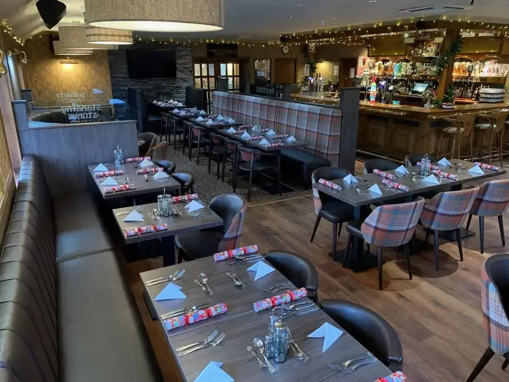 Standing Stones Hotel