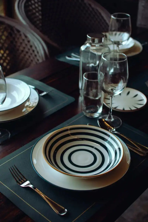Novella Concept Hotel & Cafe