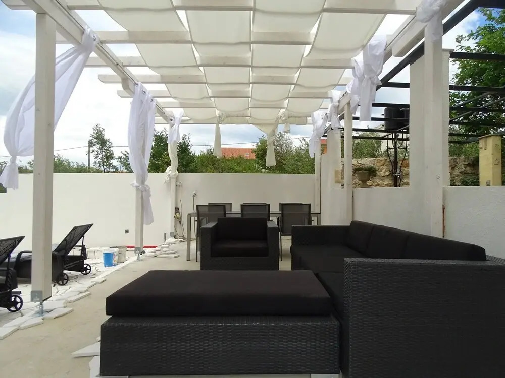 Holiday House Viktoria With Pool For 14 People