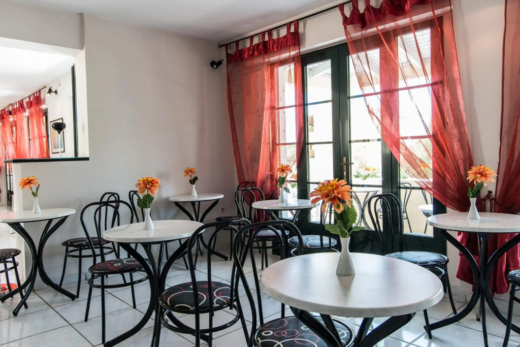 Bozikis Palace Hotel