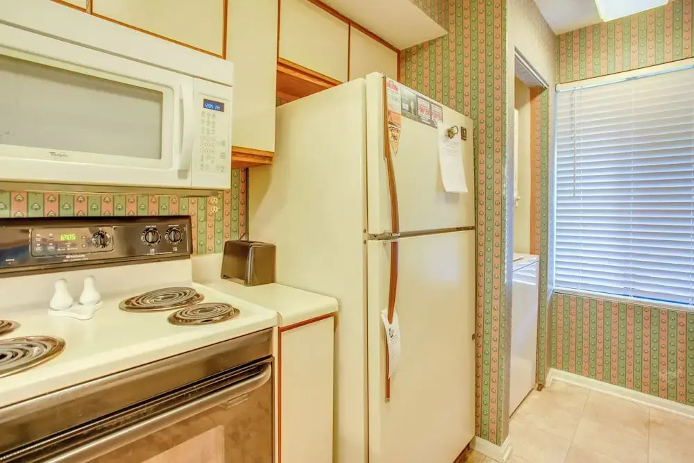 3 Blocks to Ocean: Resort Condo in Myrtle Beach!