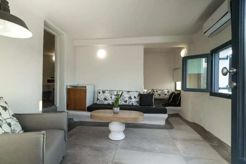 Amaze Suites