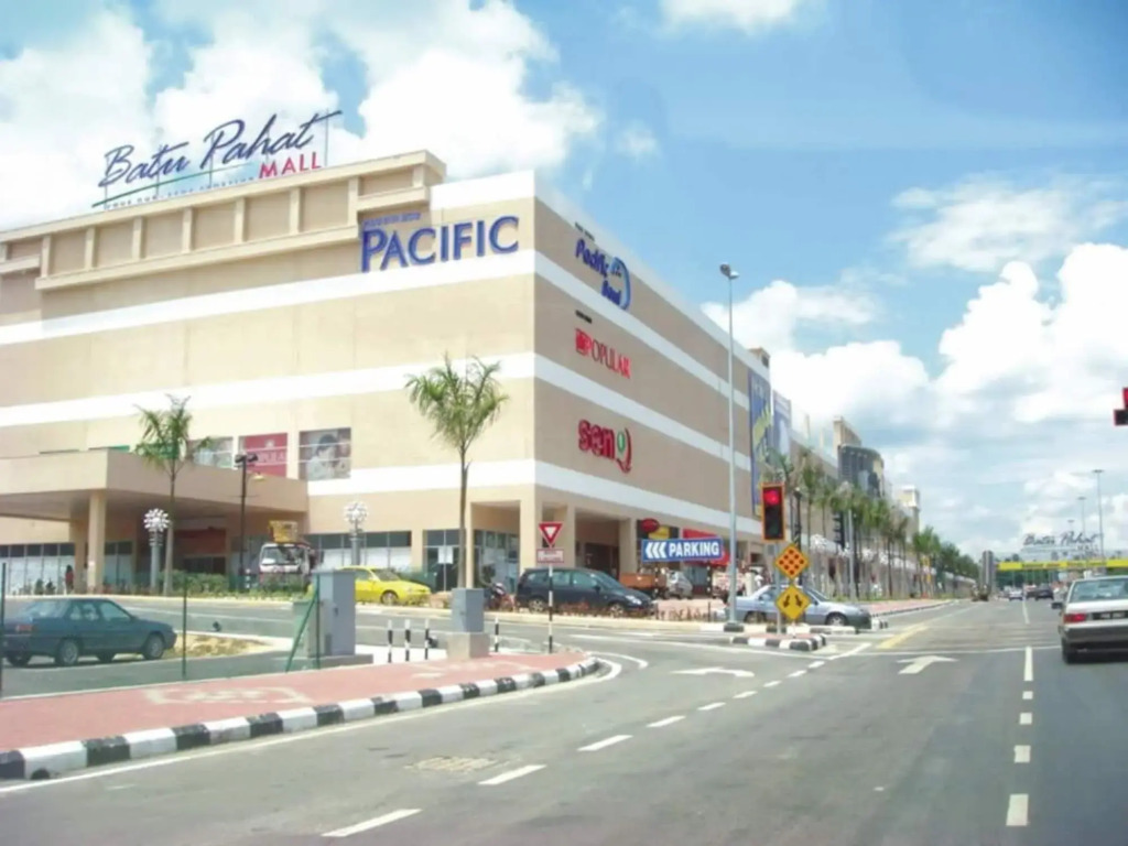 Lee Hotel