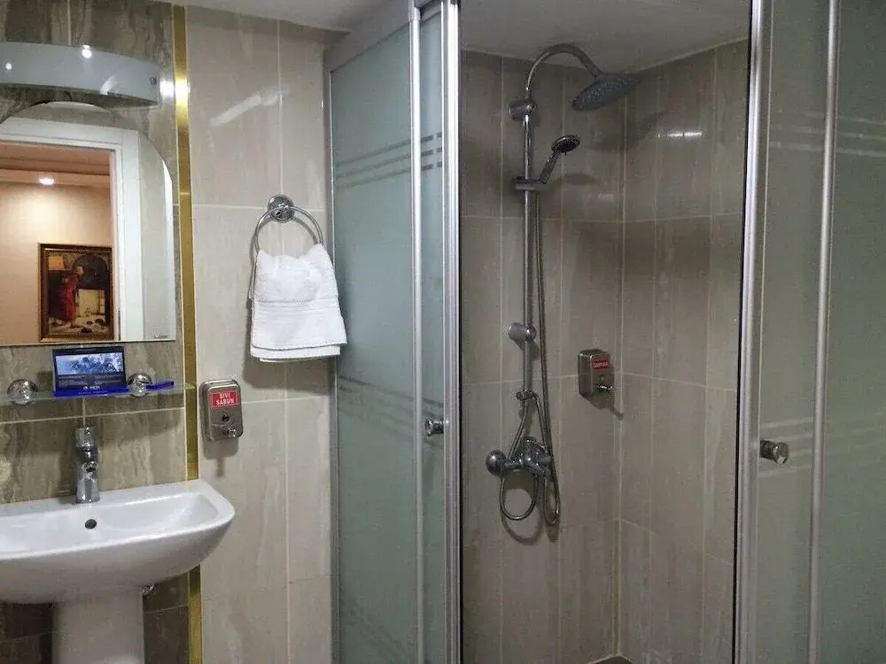 Adana Expert Otel