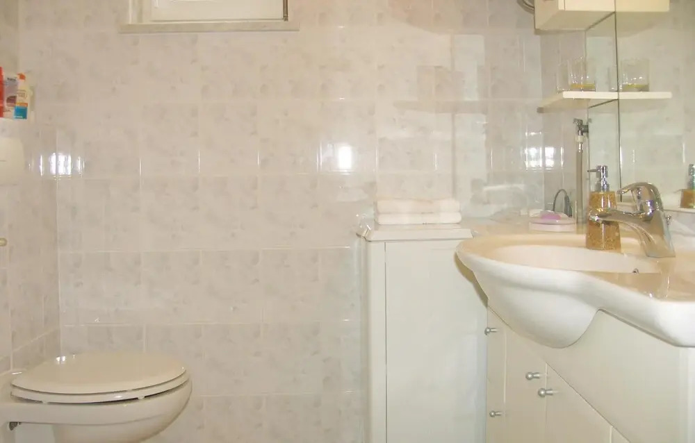 3 Bedroom Nice Home In Crikvenica
