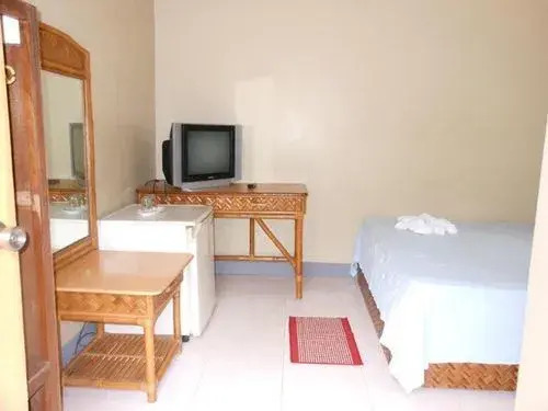 Mika's Beach Resort