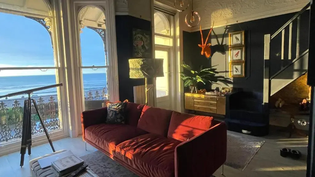 The Regency Studio - Stunning Seaview (Adults Only)