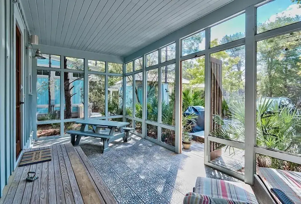 Ocean 52 3 Bedroom Holiday Home by Five Star Properties