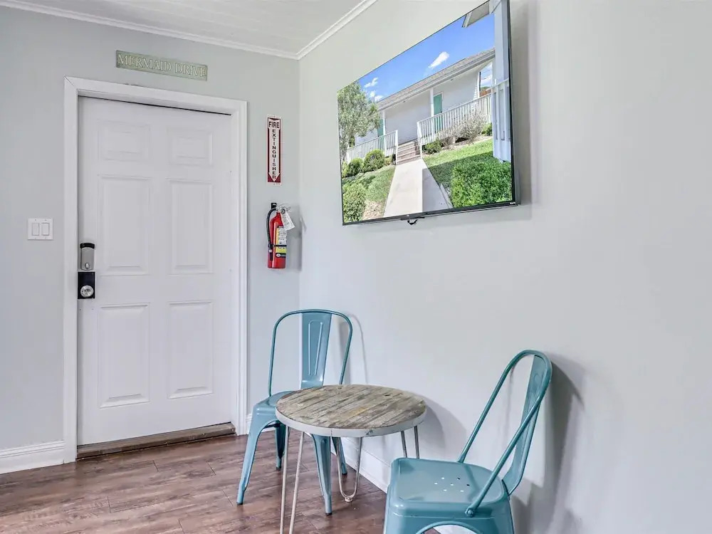 Coast Oaks Cottage 2 1 Bedroom Cottage by RedAwning