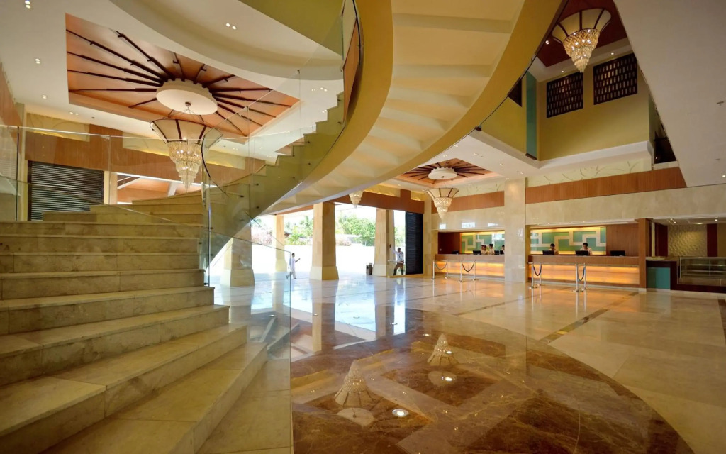 Henann Resort Alona Beach