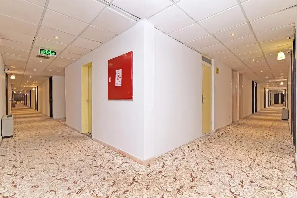 Capital O 419 Al Safeer Hotel