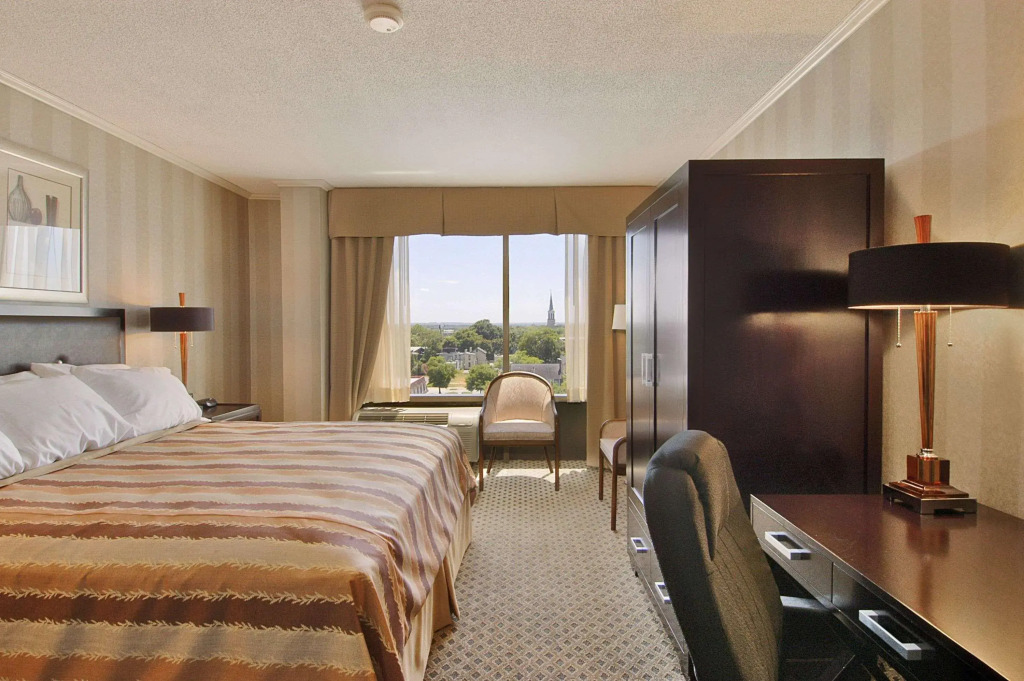Ramada Hotel & Conf Center by Wyndham Augusta Downtown