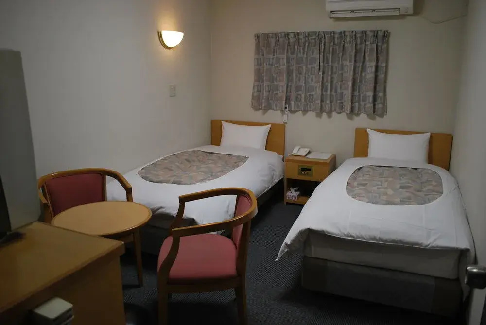 Warabi Palace Hotel