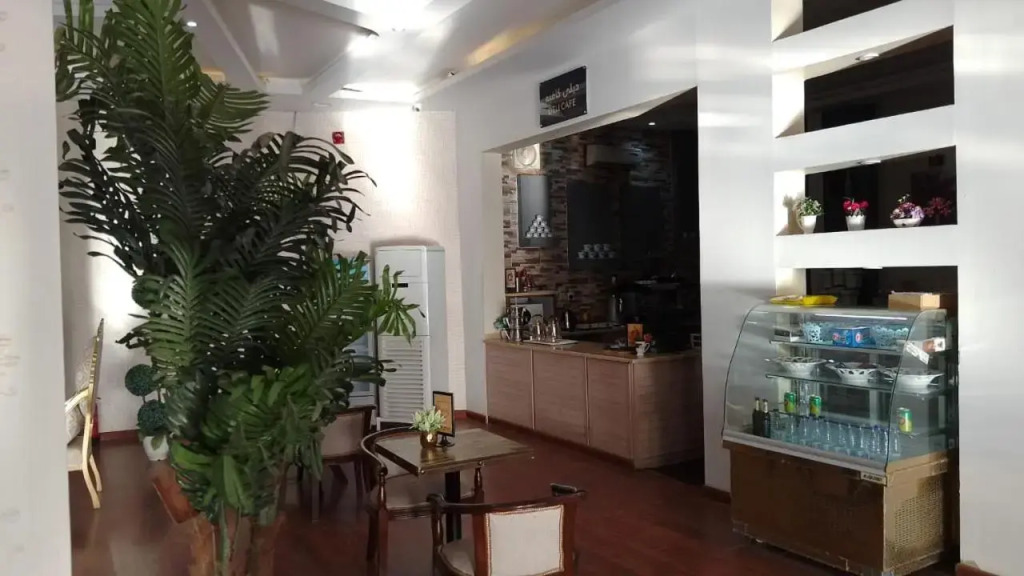 Desert Rose Hotel